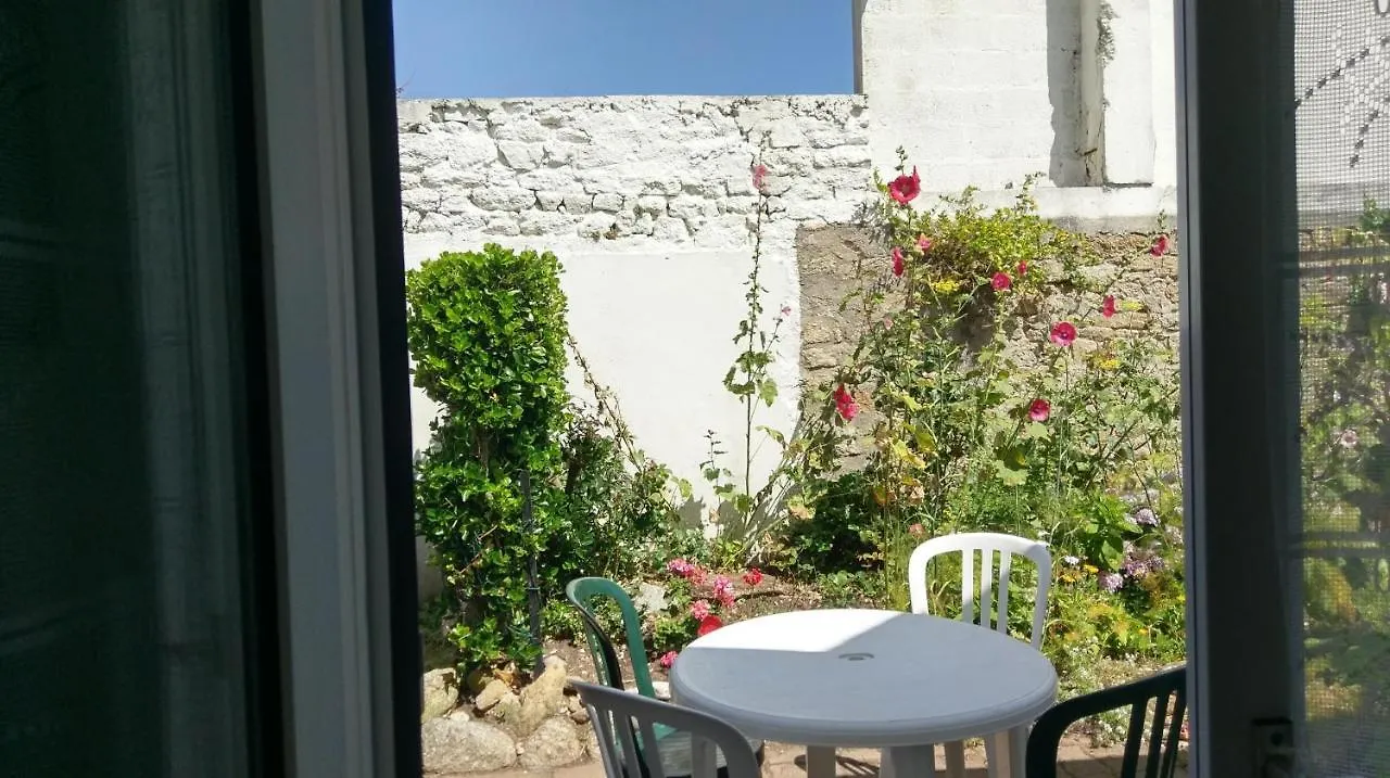 Apartment A Moins De 100 Metres De La Mer A La Pointe De Trevignon Trégunc