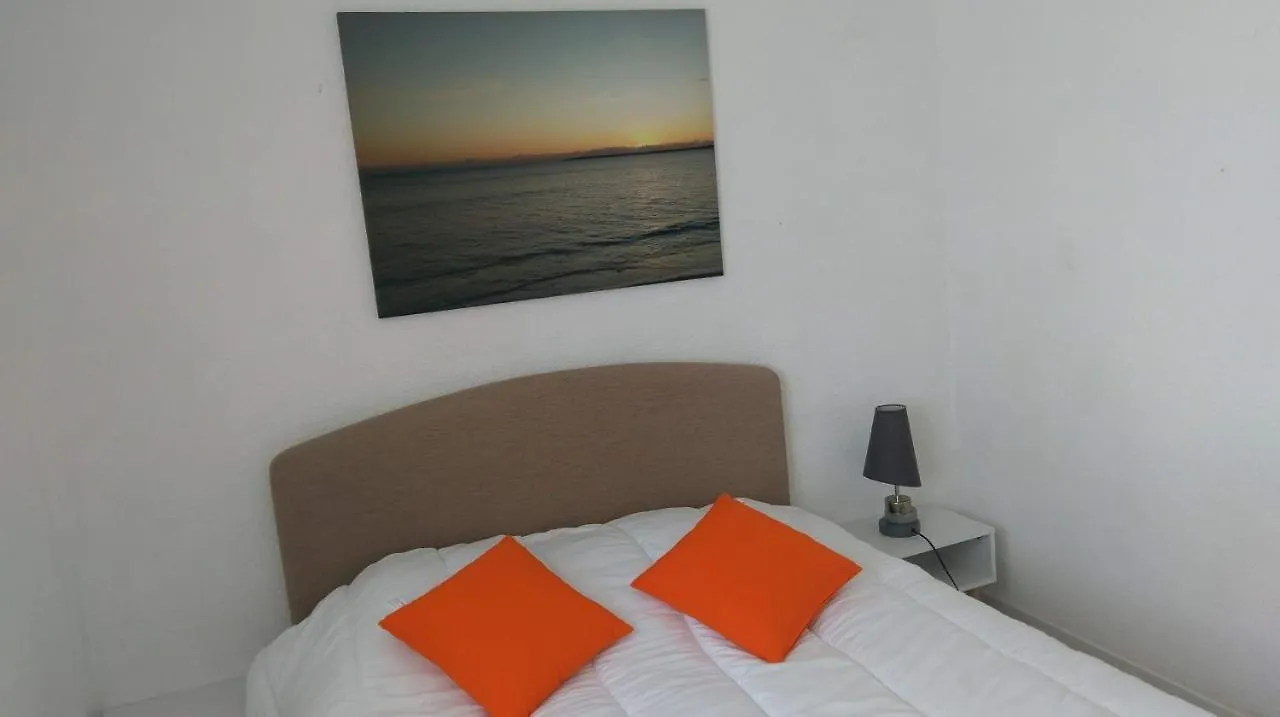 À moins de 100 mètres de la mer a la pointe de Trevignon Trégunc Apartamento